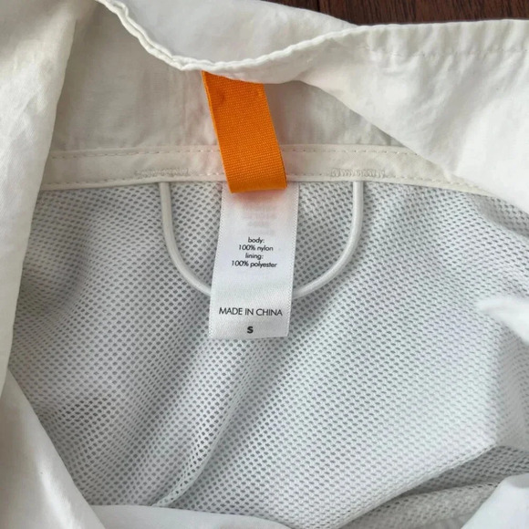 Lucy | Belted Safari-Style Lightweight Windbreaker - White / Sz S - Picture 9 of 11